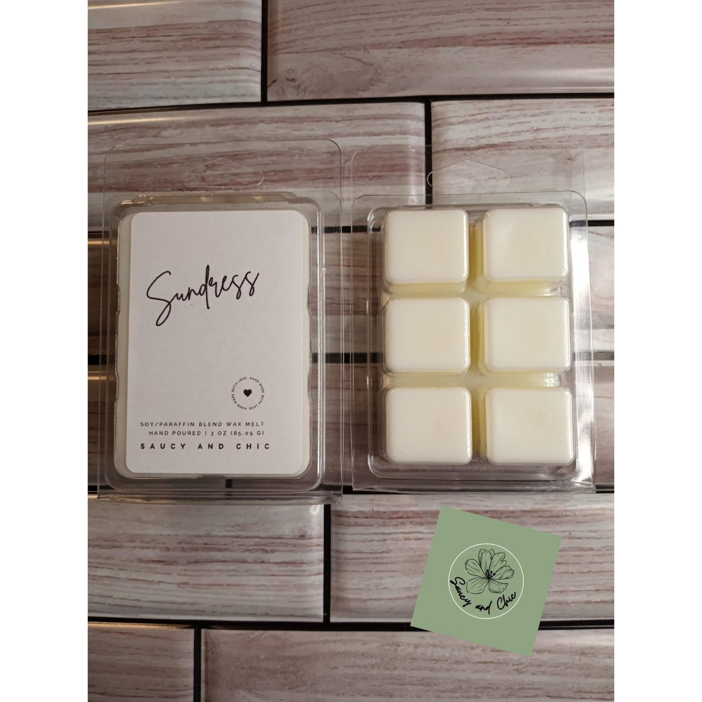 Sundress wax melt - Saucy and Chic