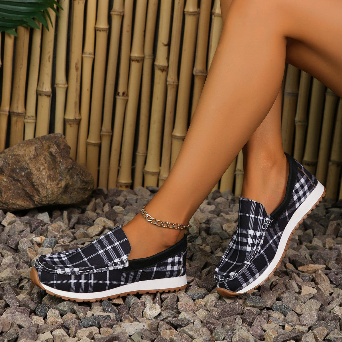 Plaid Round Toe Slip-Ons – Stylish and Comfortable Casual Footwear