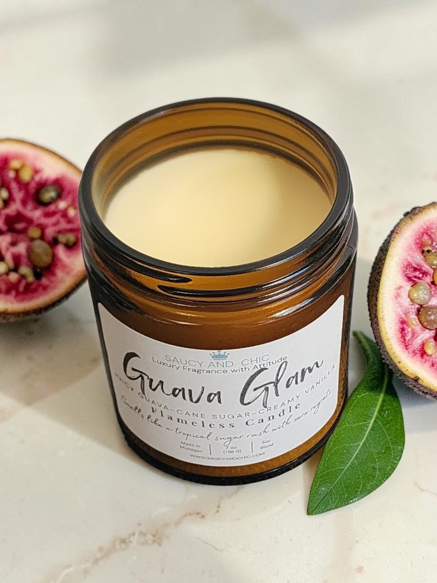 Guava Glam Wickless Candle – Juicy Tropical Guava