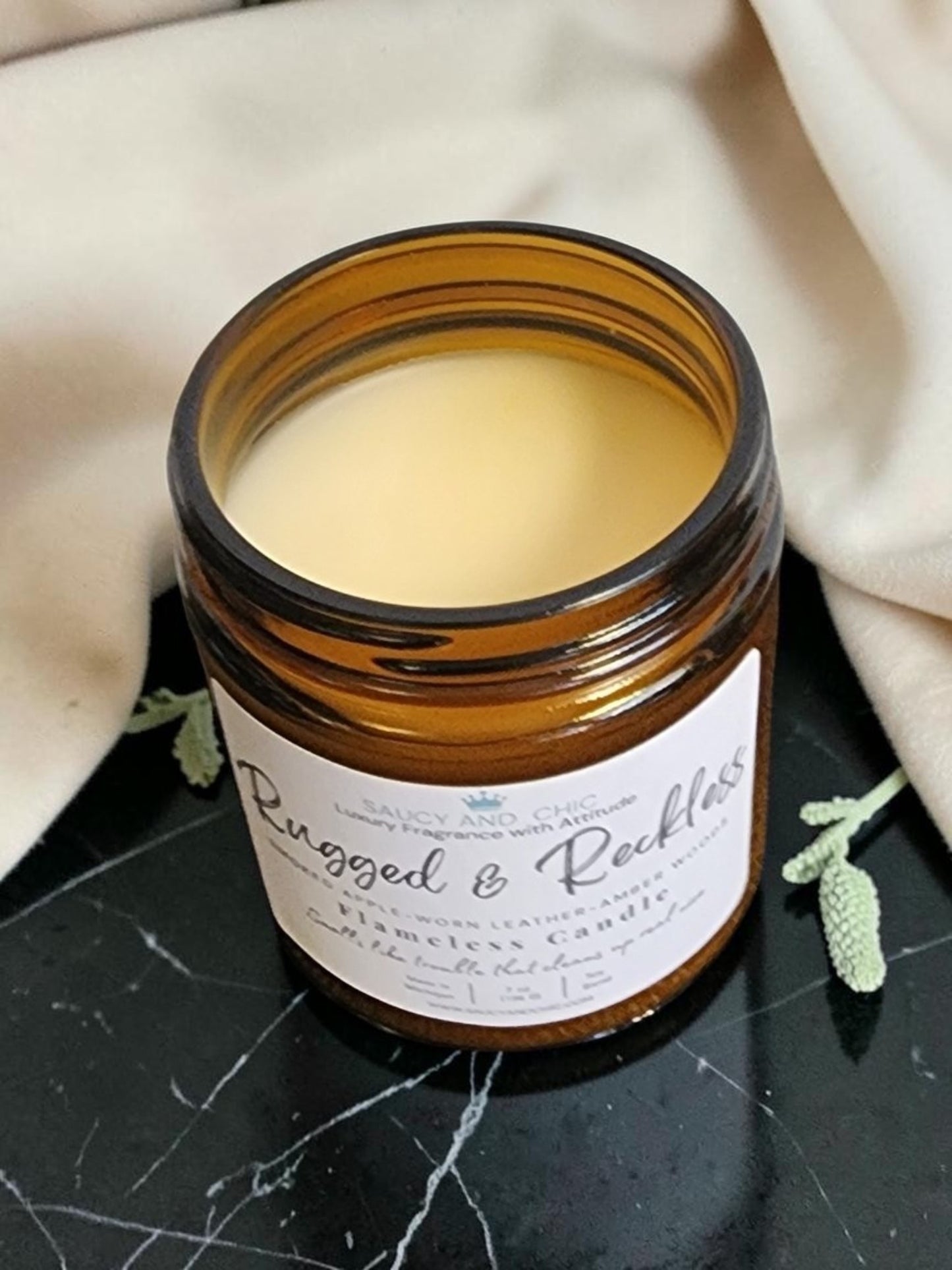 Rugged & Reckless Wickless Candle – Cherrywood, Suede & Orchard Woods