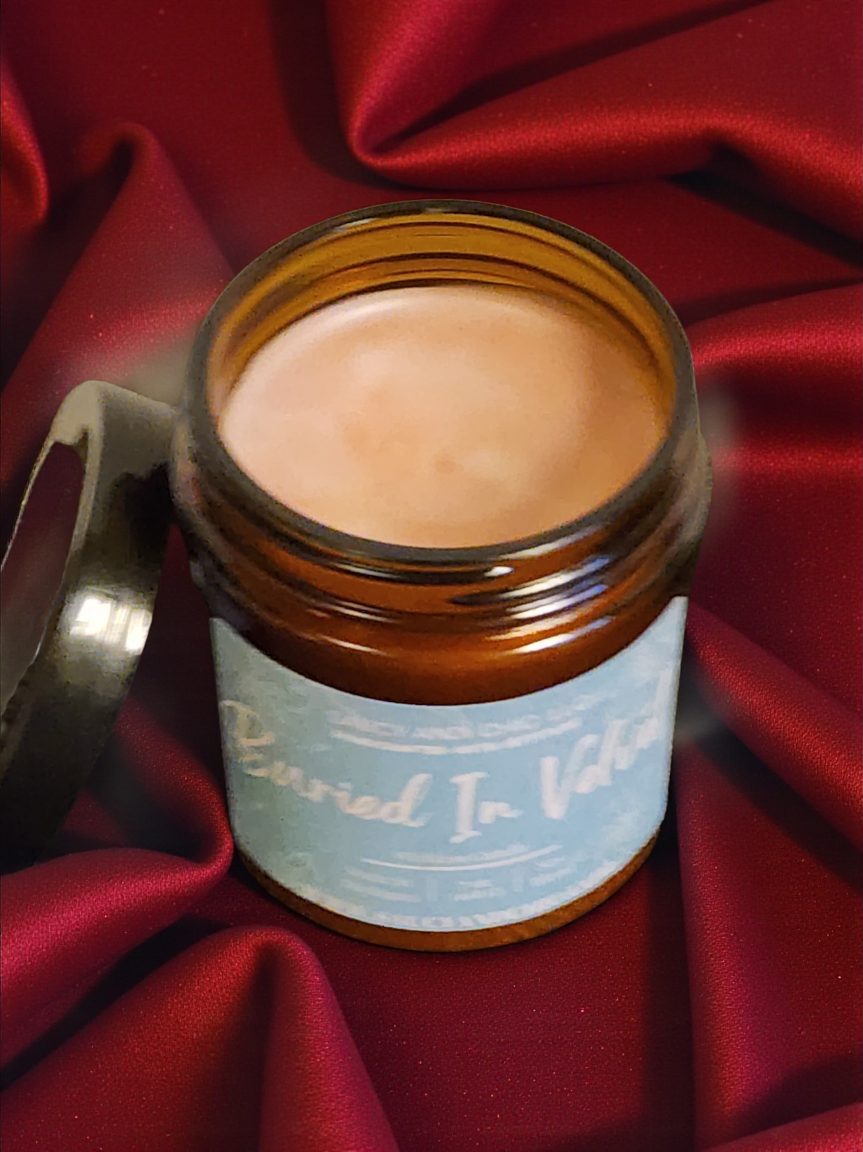 Buried in Velvet – Luxurious Wickless Candle for Cozy Nights, Sultry Vibes & Elevated Home Fragrance