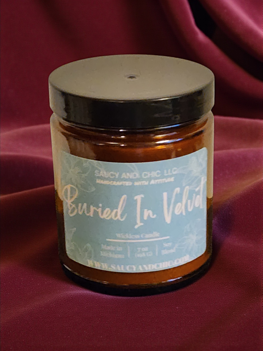Buried in Velvet – Luxurious Wickless Candle for Cozy Nights, Sultry Vibes & Elevated Home Fragrance