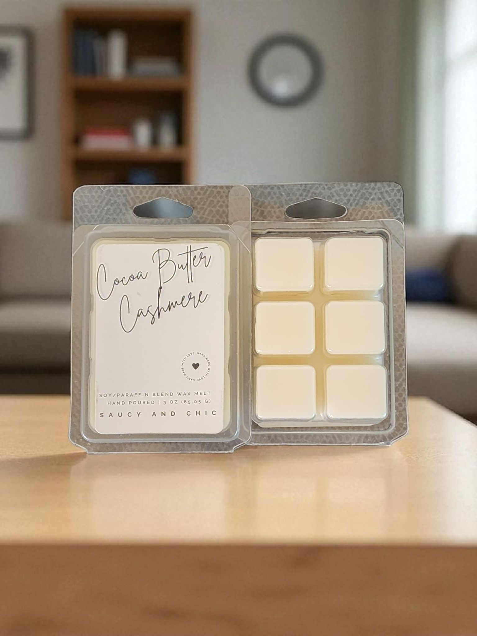 Cocoa Butter and Cashmere Wax Melt: Luxurious and Cozy Fragrance - Saucy and Chic 