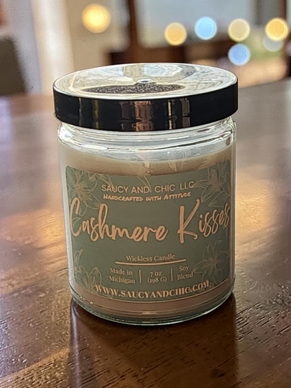 Cashmere Kisses Wickless Candle – Apple, Gardenia, Coconut & Amber Luxury Home Fragrance